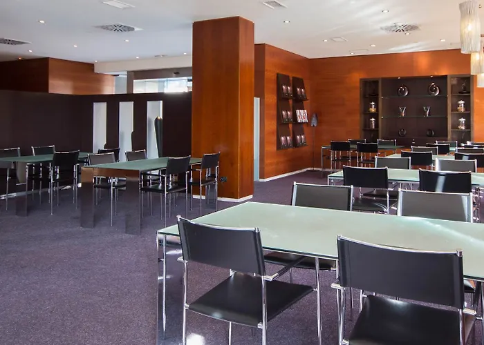 Hotel Estacion 4*