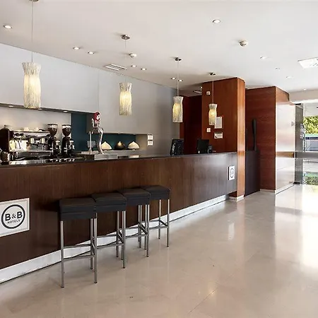 Estacion Hotell 4*