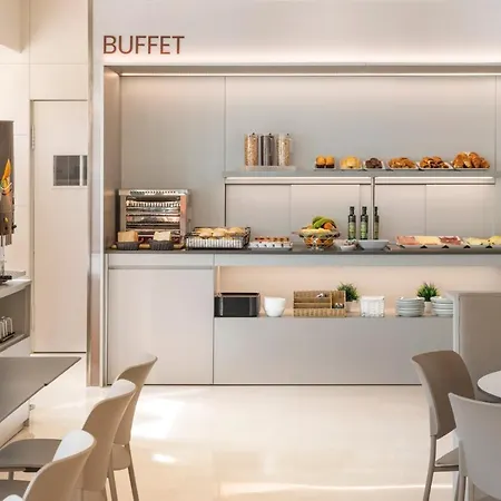 Estación Hotel 4*