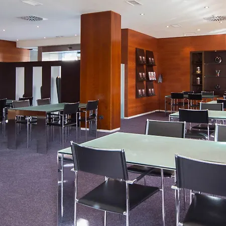 Hotel Estación 4*